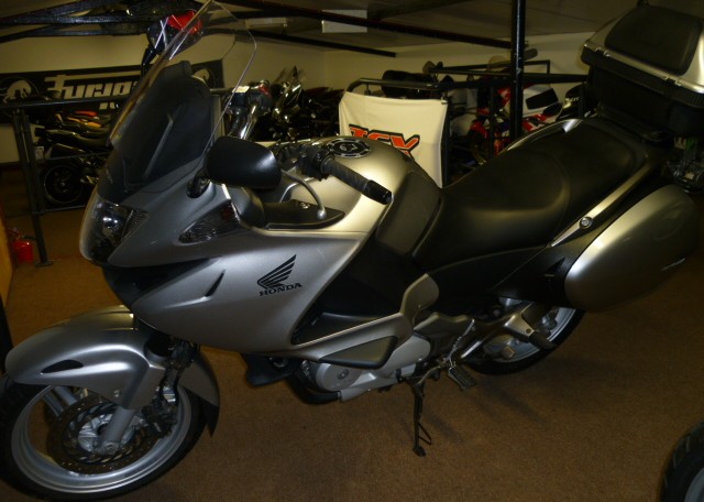 Honda deauville manual pdf